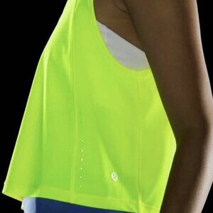Lululemon Sculpt Tank Cropped in Highlighter Yellow, Size 2, like NEW!